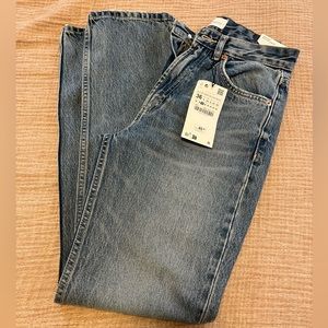 ZARA NWT Straight fit jeans